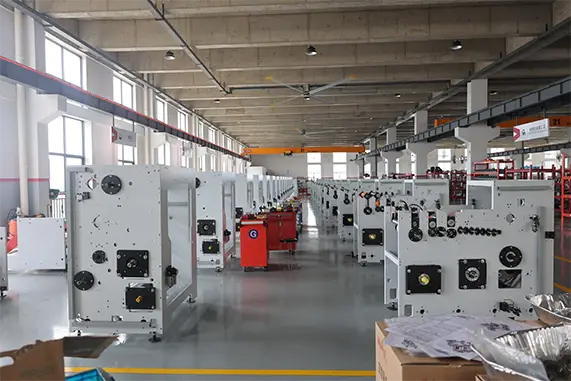 尖底纸袋机仓库